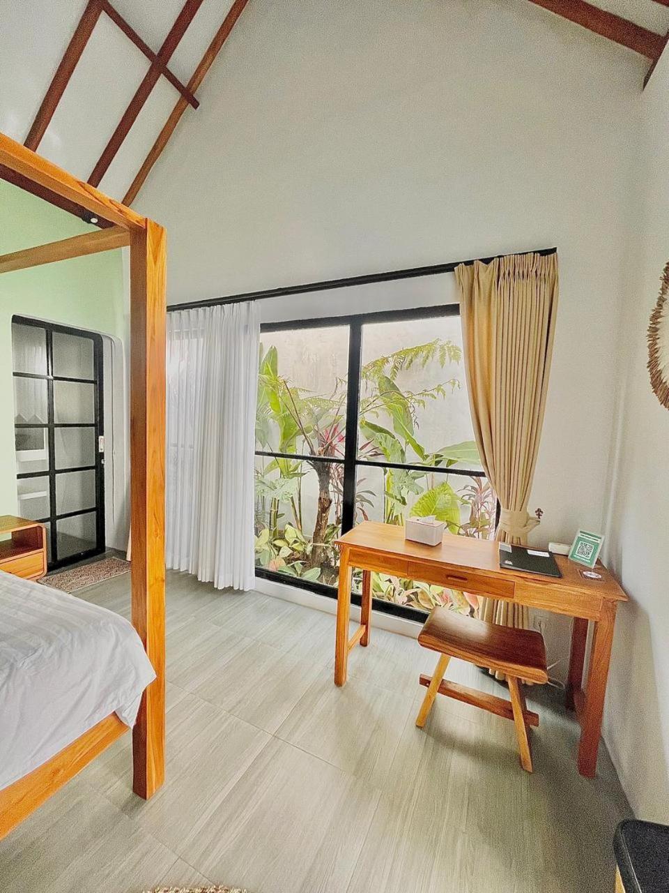 Cozy Cottages Lombok Senggigi Exterior photo